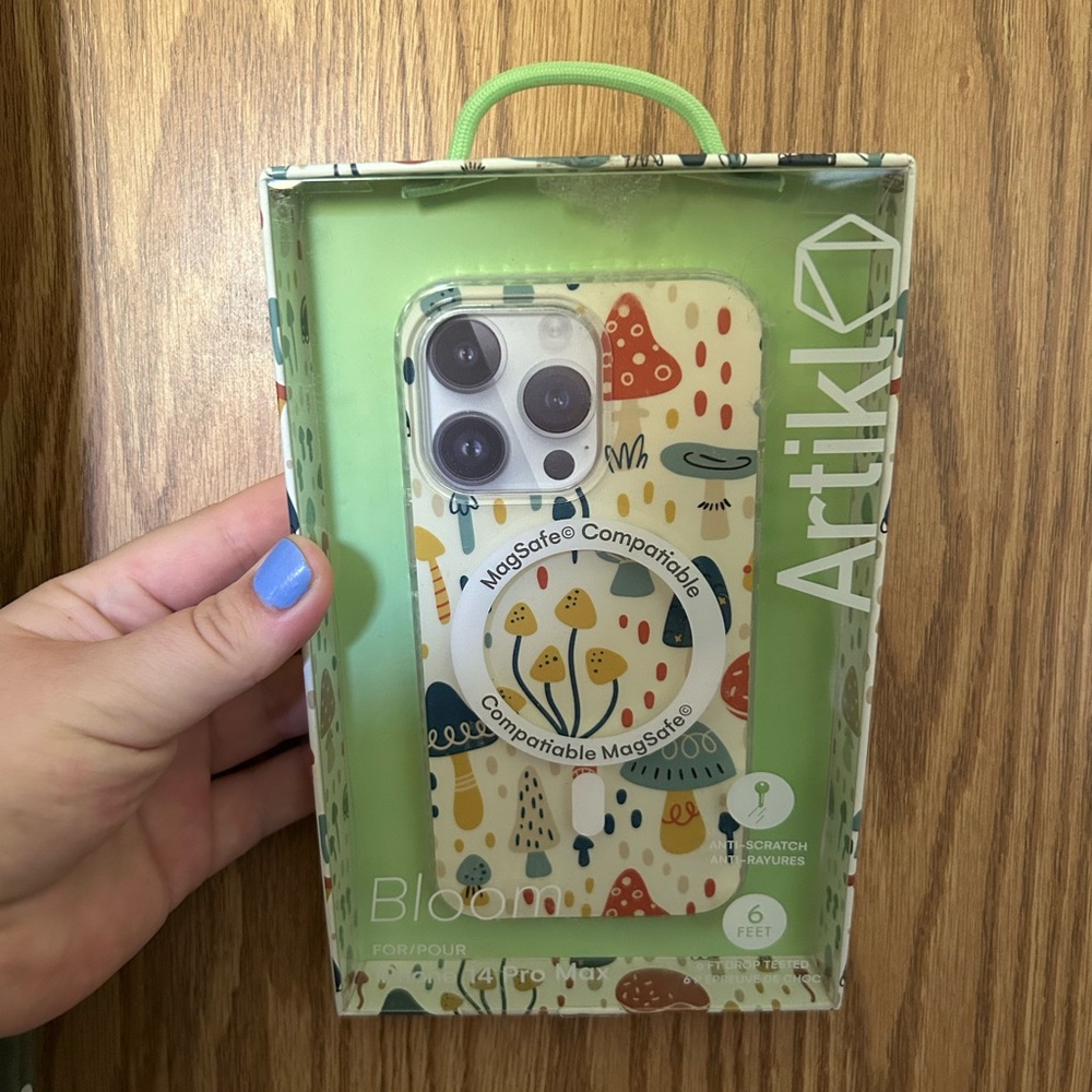 Artikl iPhone 14 Pro Max Mushroom Hard Case